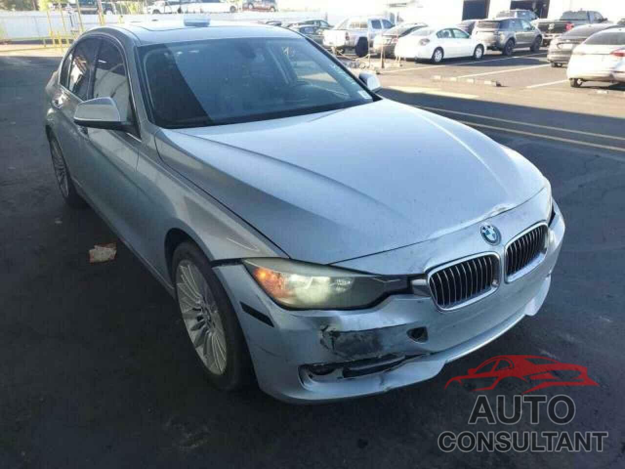 BMW 3 SERIES 2013 - WBA3A5G5XDNP19092