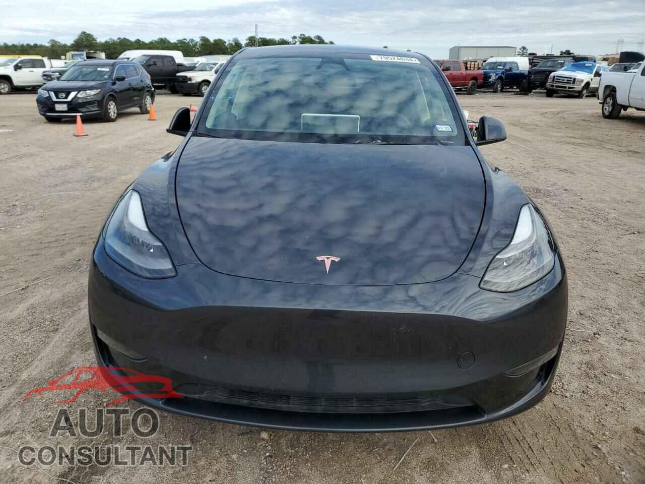 TESLA MODEL Y 2024 - 7SAYGDED7RF044760