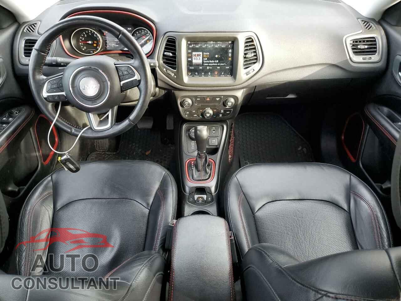 JEEP COMPASS 2017 - 3C4NJDDB9HT674362
