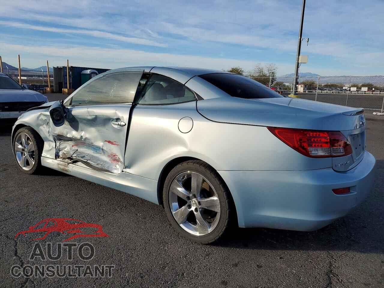 LEXUS IS 250C 2010 - JTHFF2C25A2501844