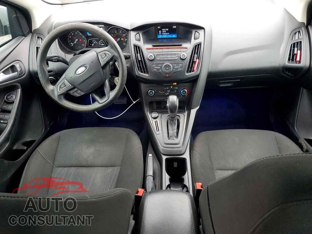FORD FOCUS 2017 - 1FADP3K21HL232605