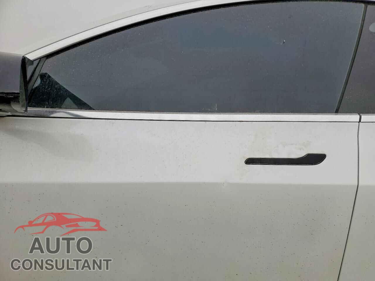TESLA MODEL 3 2018 - 5YJ3E1EB4JF100247
