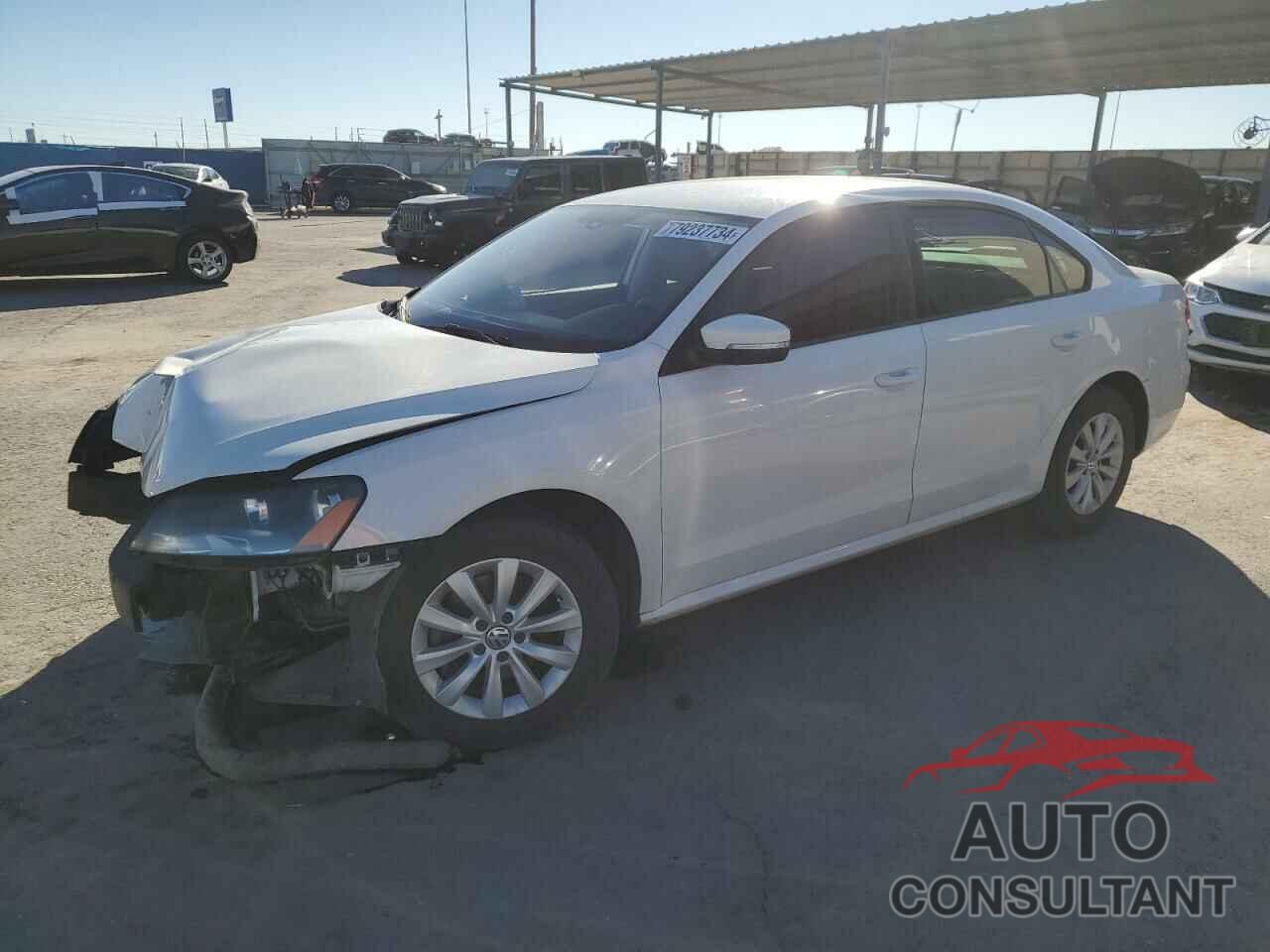 VOLKSWAGEN PASSAT 2013 - 1VWAP7A30DC081794