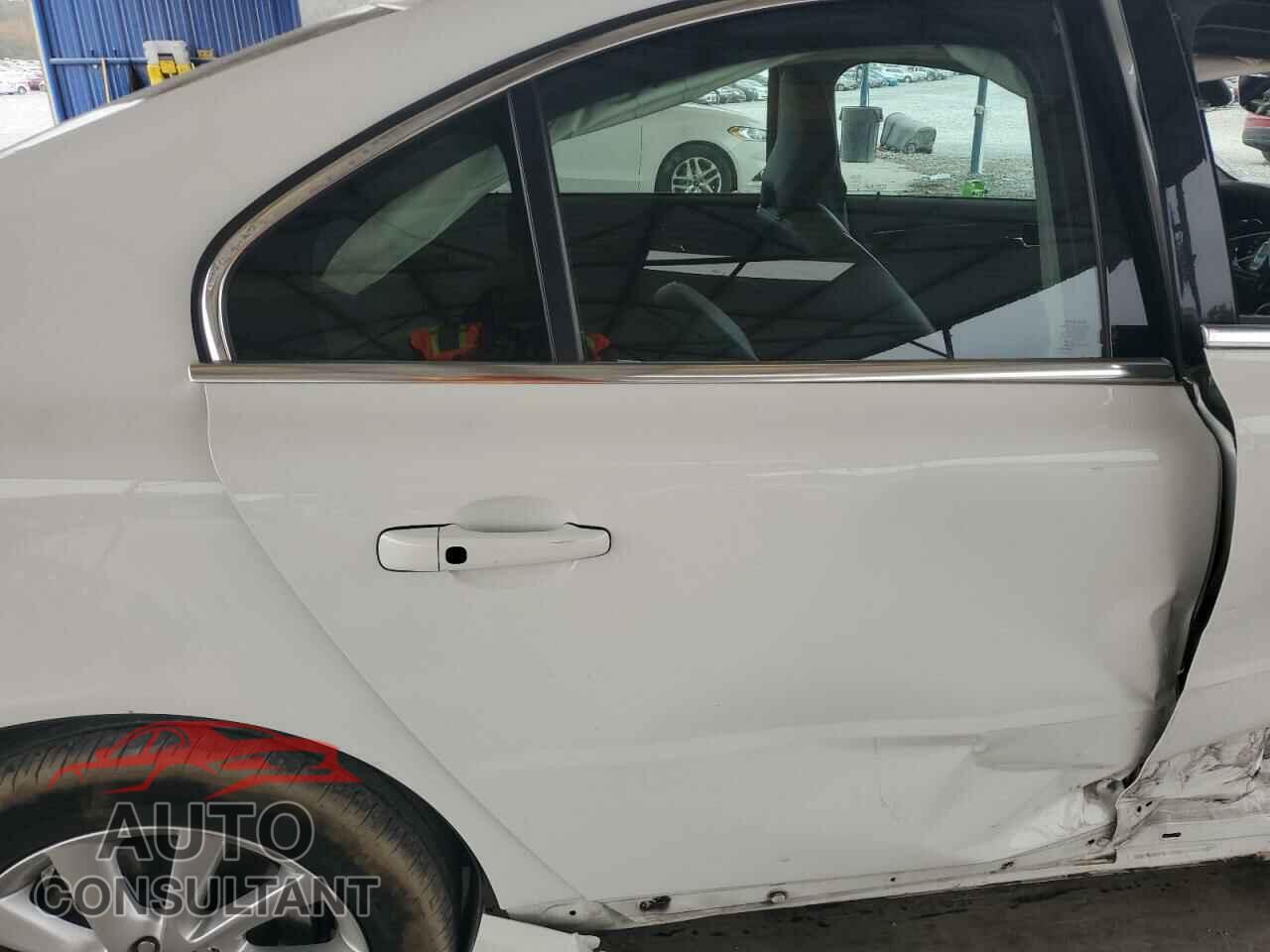 VOLVO S80 2015 - YV140MAK7F1186111