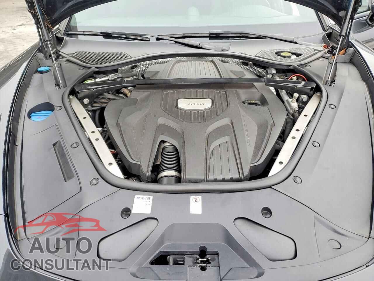PORSCHE PANAMERA 2017 - WP0AA2A76HL102180