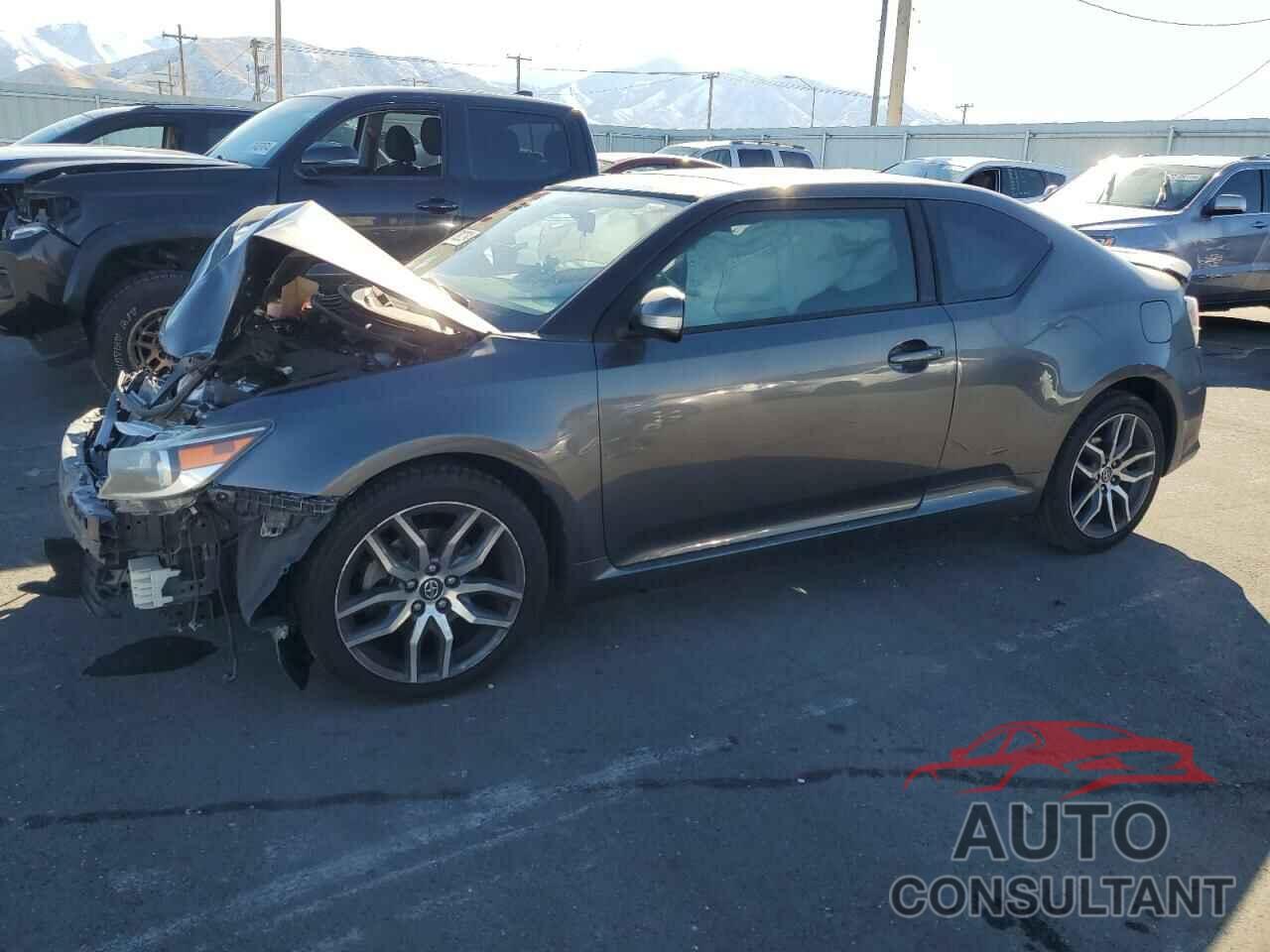 TOYOTA SCION 2015 - JTKJF5C73FJ011868