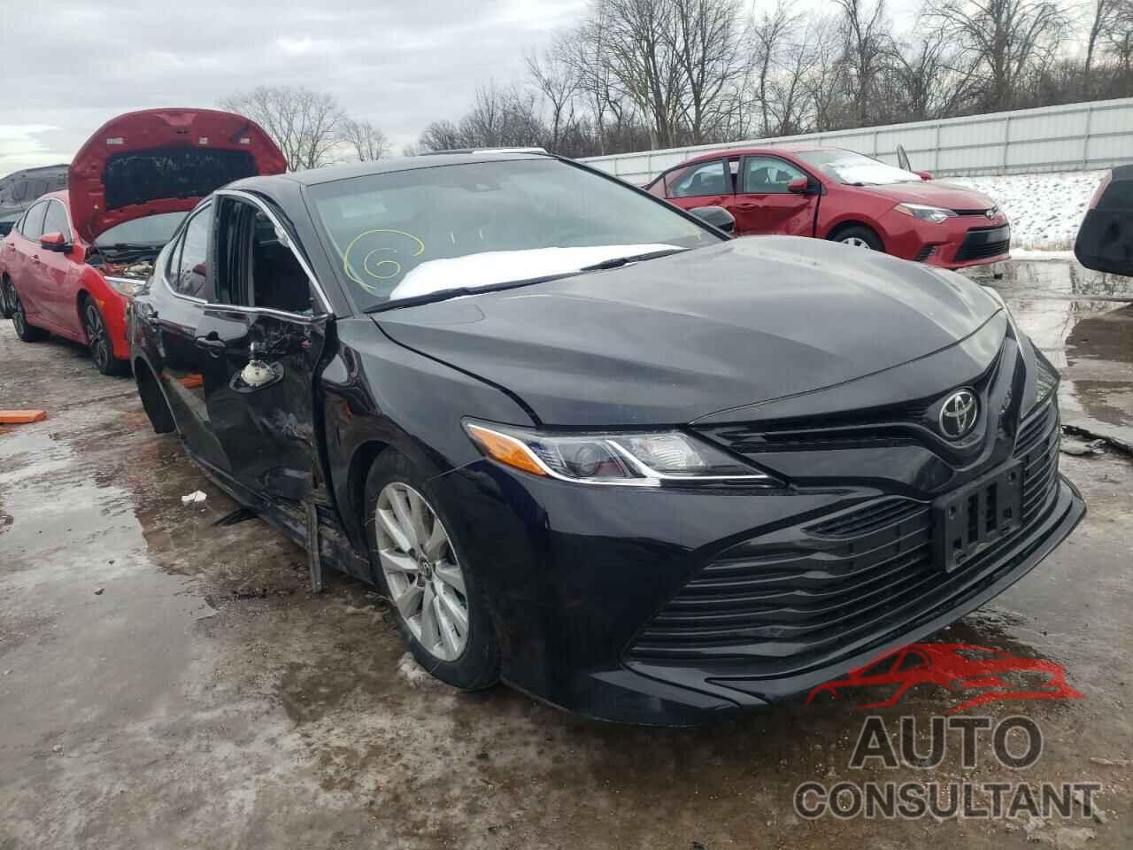 TOYOTA CAMRY 2018 - 4T1B11HK3JU587642