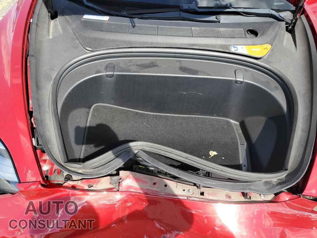 TESLA MODEL 3 2018 - 5YJ3E1EA9JF037766