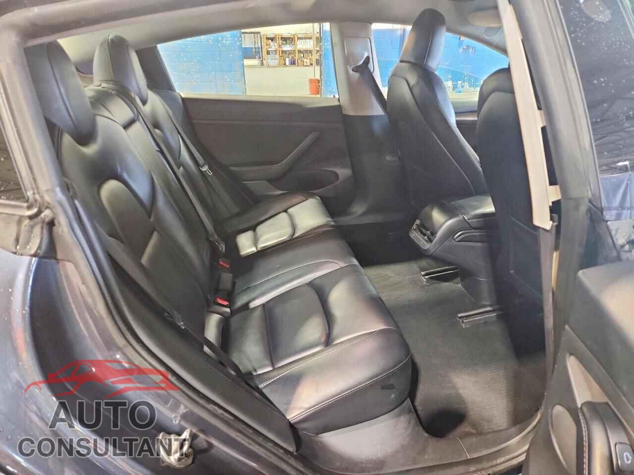 TESLA MODEL 3 2022 - 5YJ3E1EA9NF369728