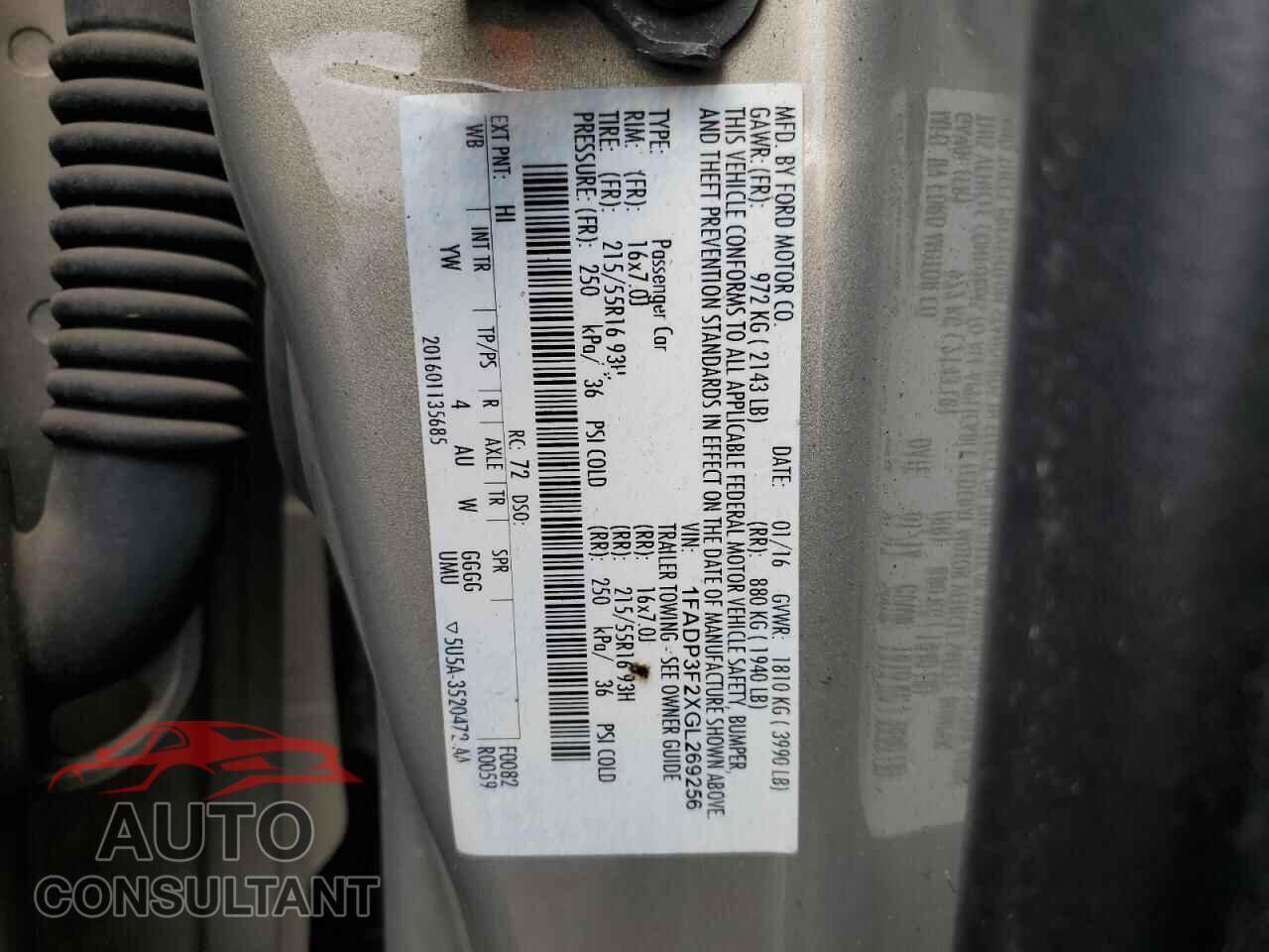 FORD FOCUS 2016 - 1FADP3F2XGL269256