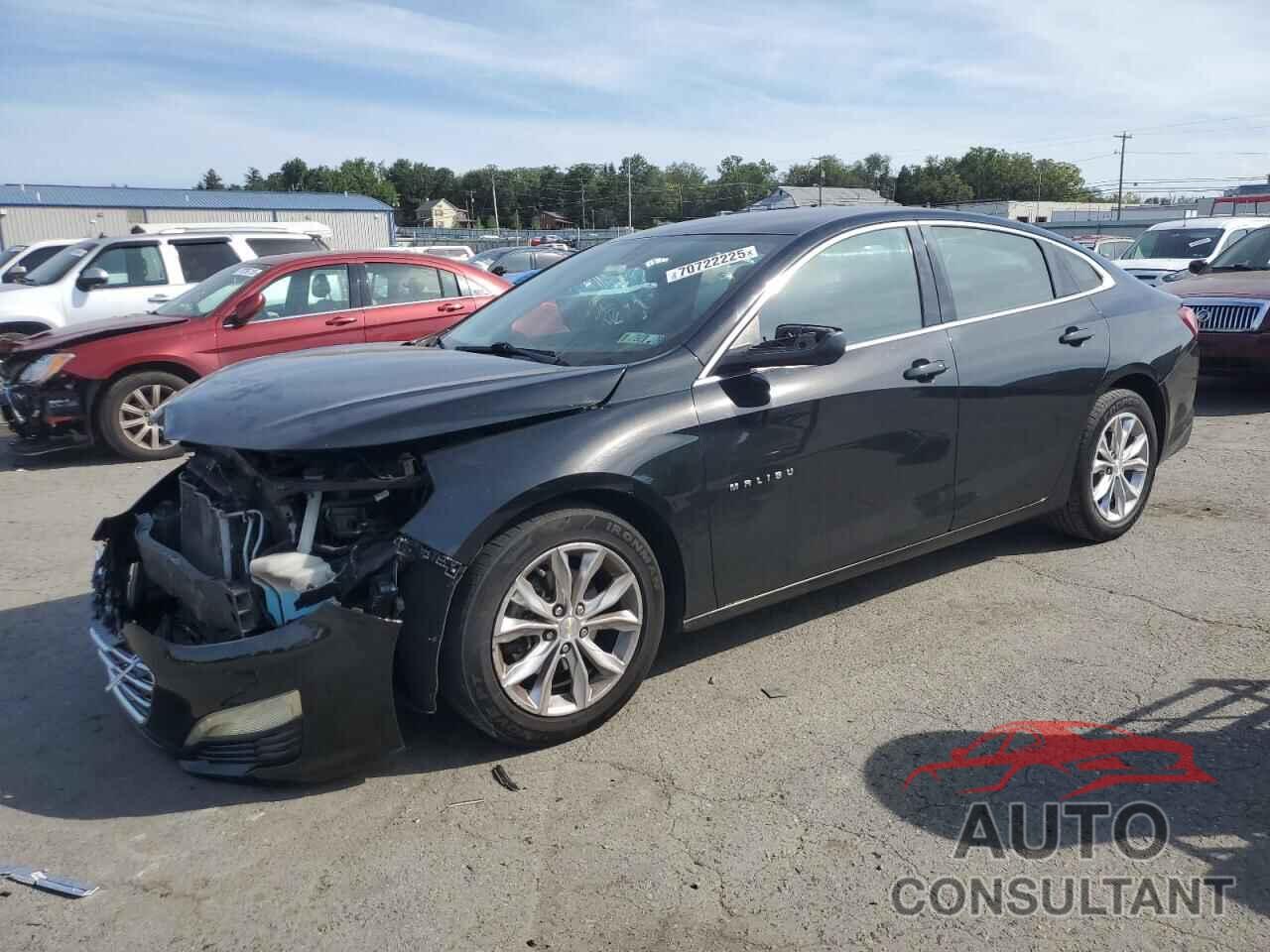 CHEVROLET MALIBU 2019 - 1G1ZD5ST3KF109884