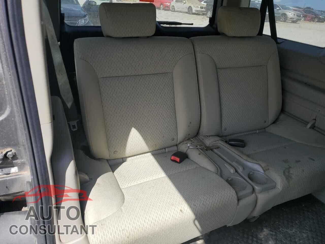HONDA ELEMENT 2011 - 5J6YH1H34BL003396