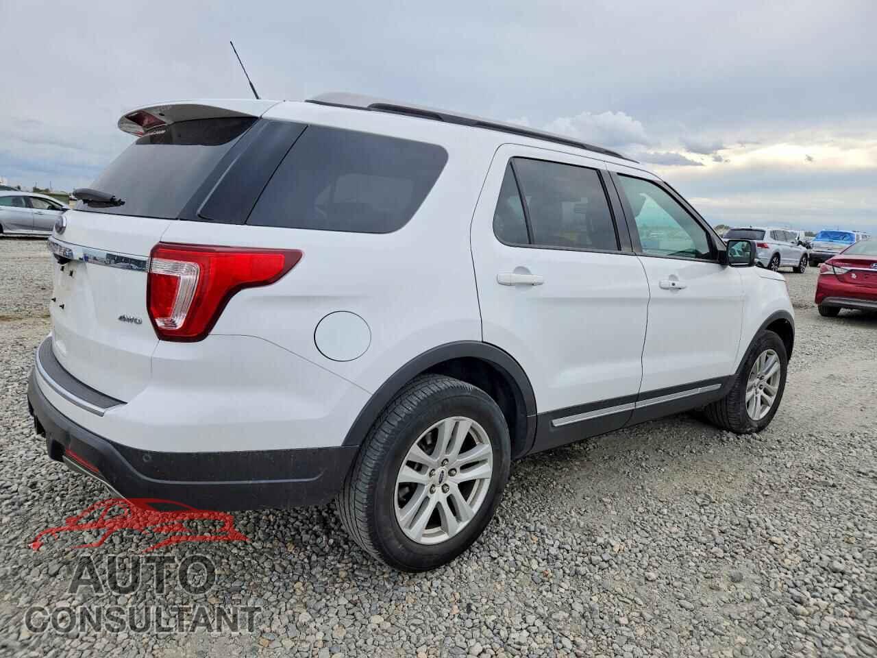 FORD EXPLORER 2018 - 1FM5K8D87JGB31154