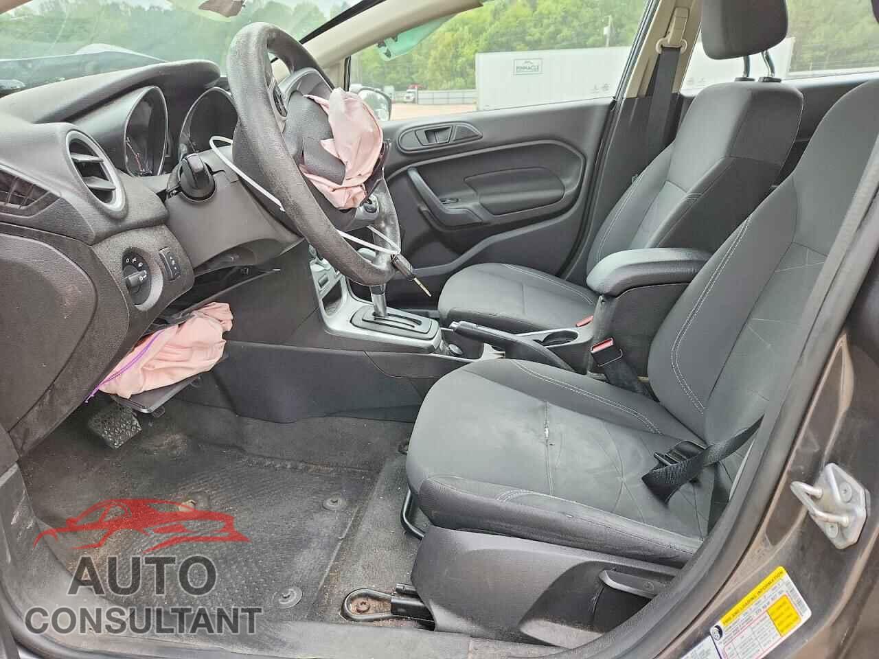 FORD FIESTA 2017 - 3FADP4EJ3HM162984
