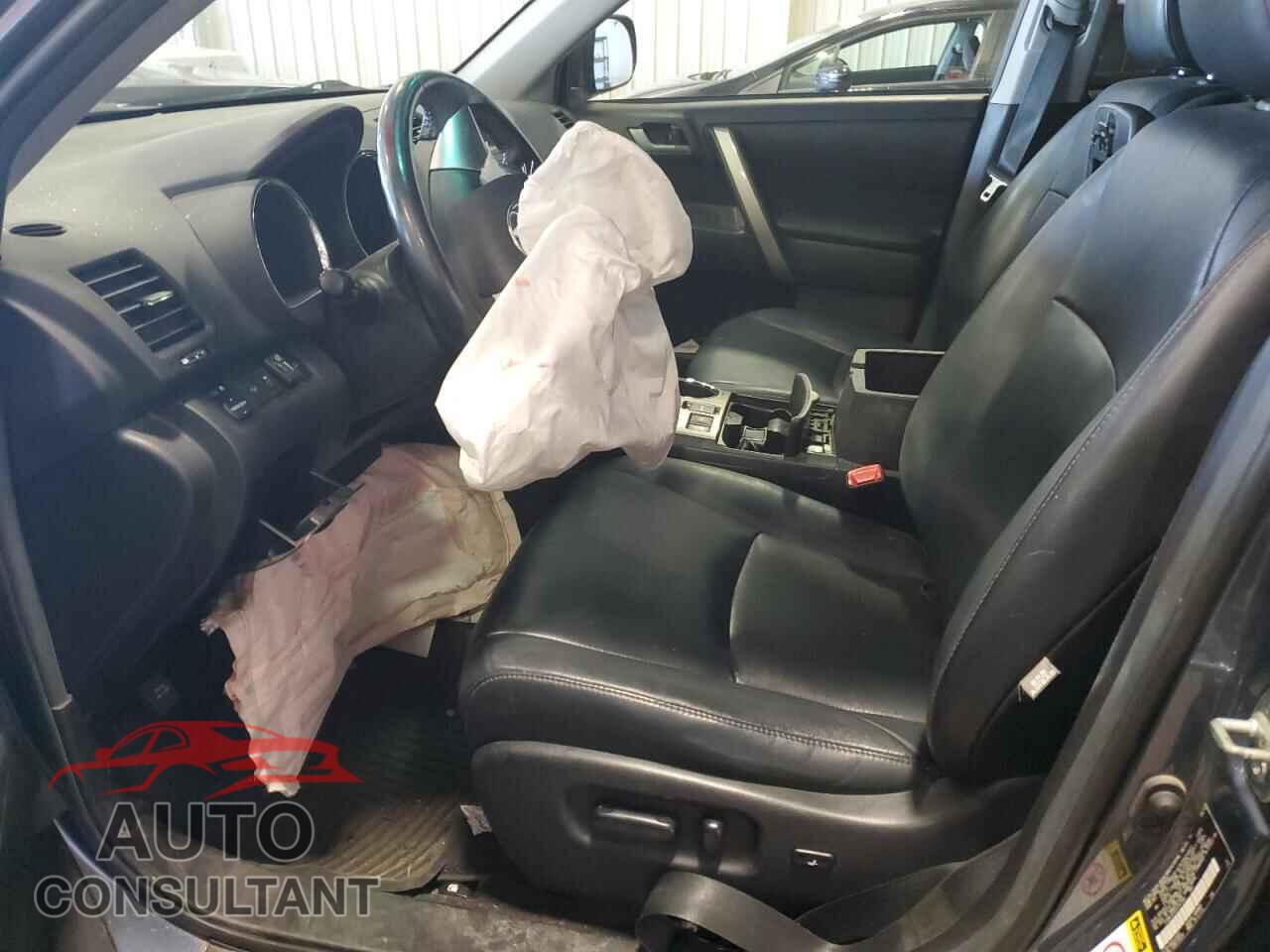 TOYOTA HIGHLANDER 2012 - 5TDBK3EH2CS147246