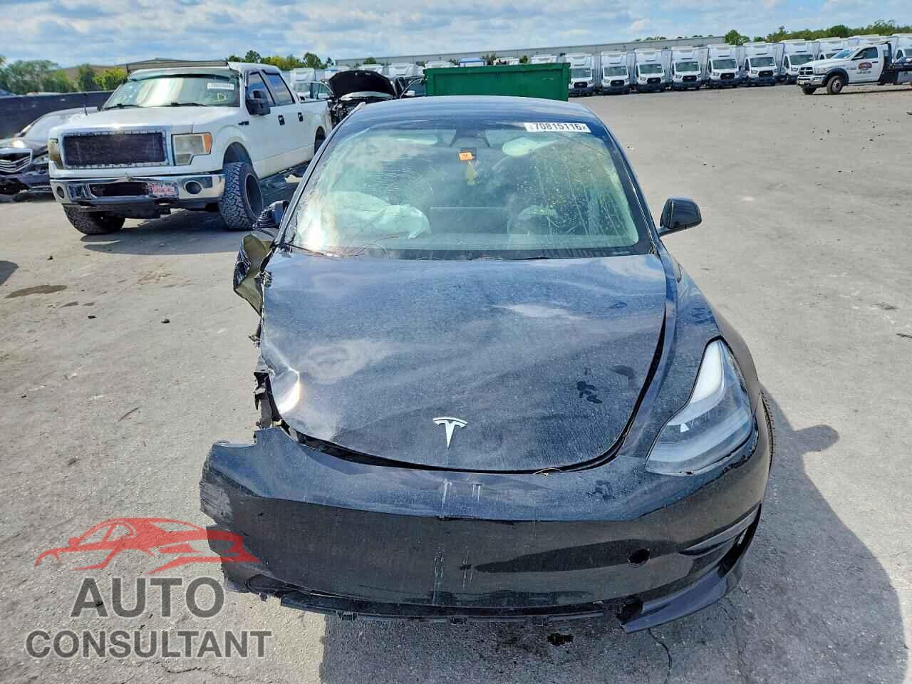 TESLA MODEL 3 2023 - 5YJ3E1EA3PF702945