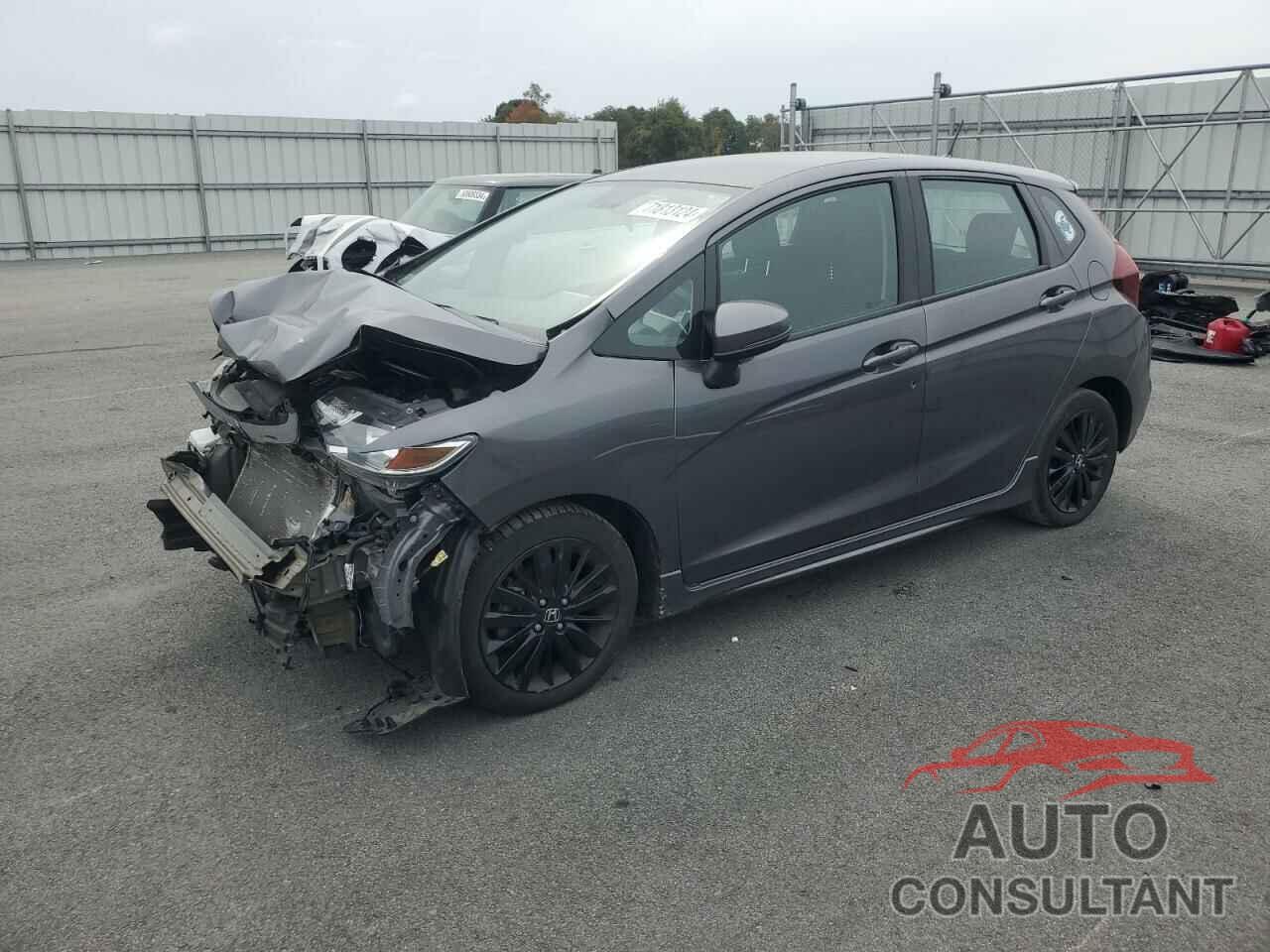 HONDA FIT 2018 - 3HGGK5G68JM722042