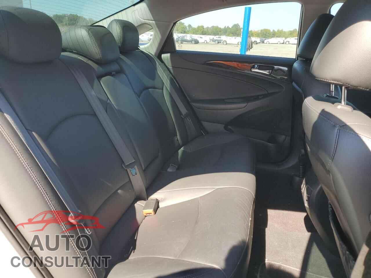 HYUNDAI SONATA 2011 - 5NPEC4ACXBH113084