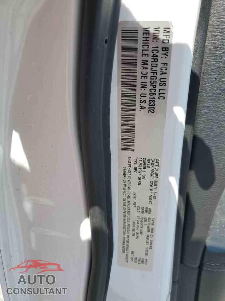 DODGE DURANGO 2023 - 1C4RDJFG5PC618302