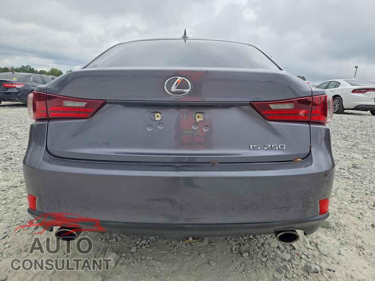 LEXUS IS 2015 - JTHBF1D27F5063258