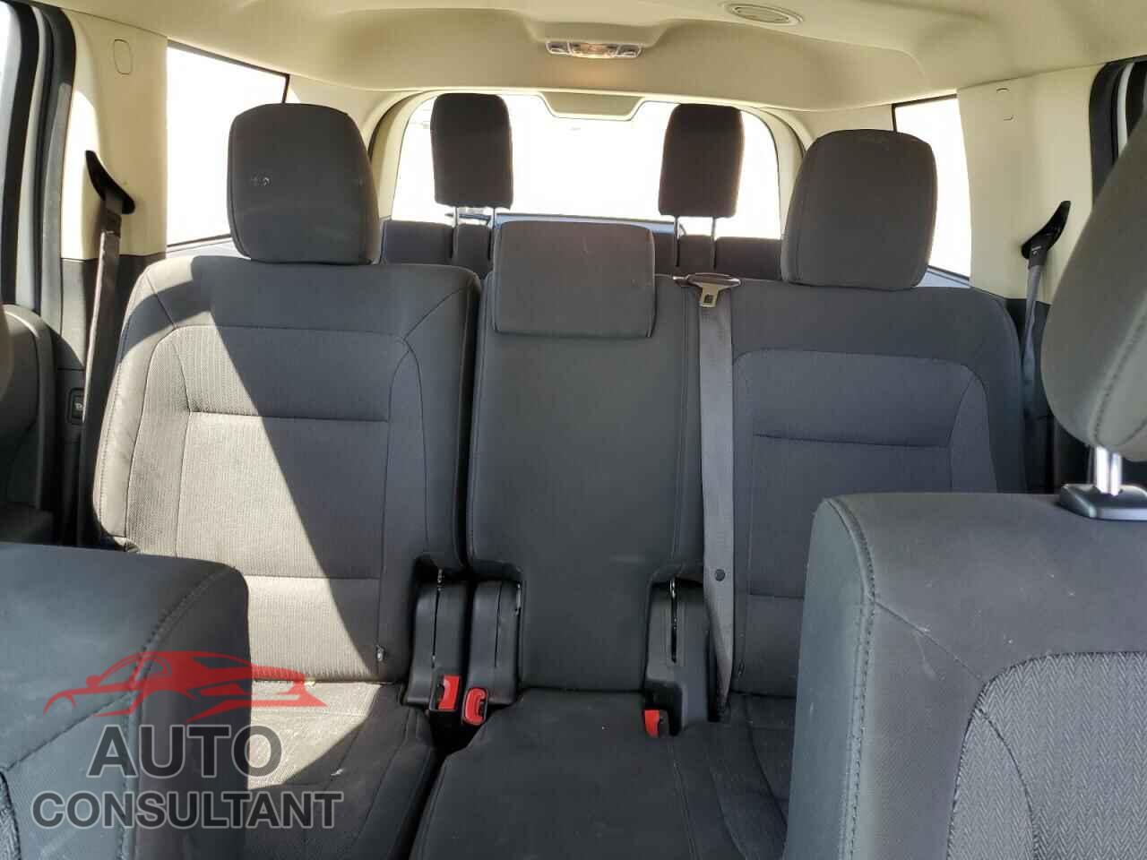 FORD FLEX 2018 - 2FMGK5B87JBA04244