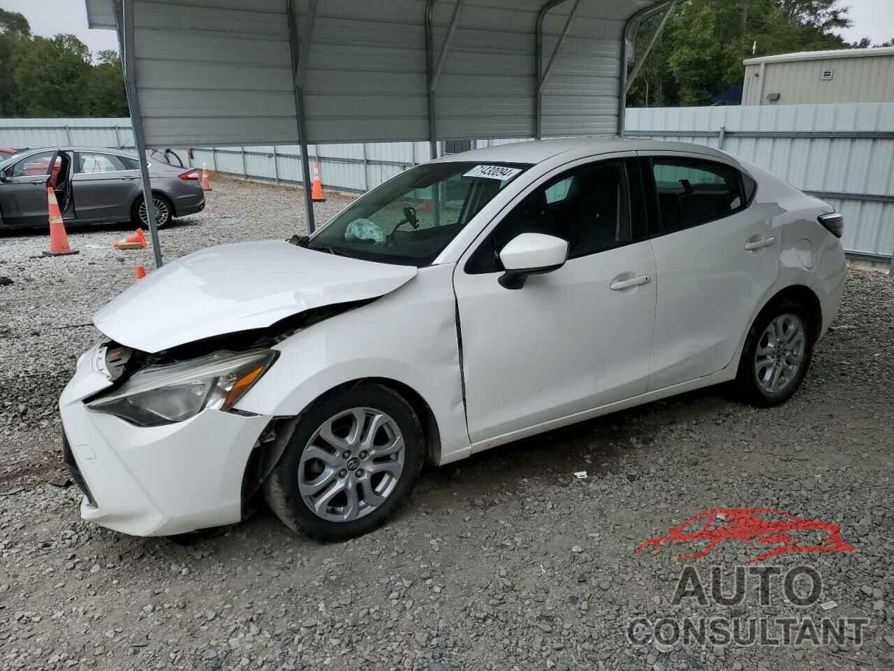 TOYOTA YARIS 2018 - 3MYDLBYV7JY329372