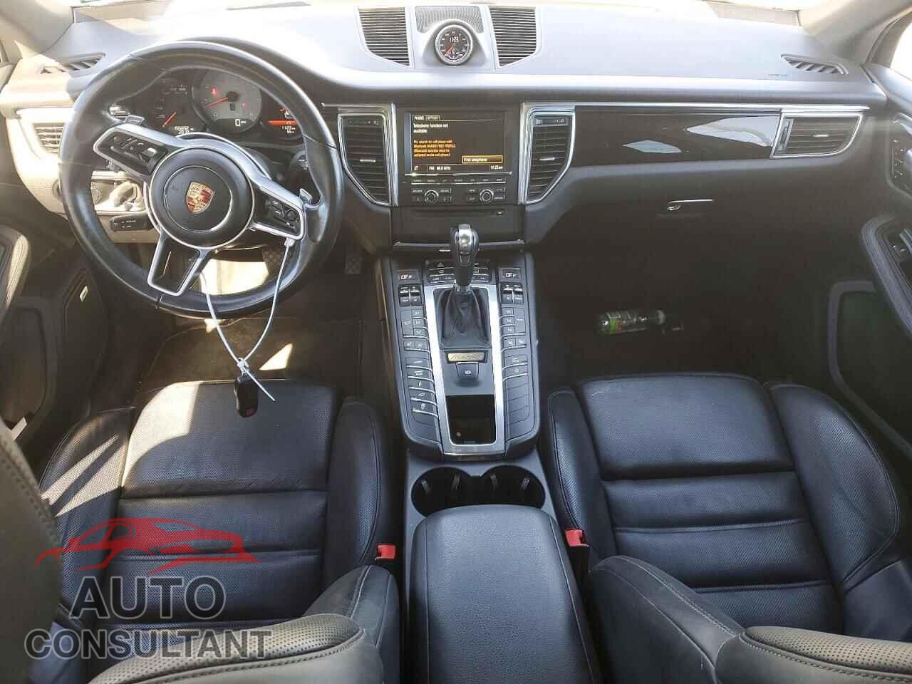 PORSCHE MACAN 2015 - WP1AB2A56FLB54965