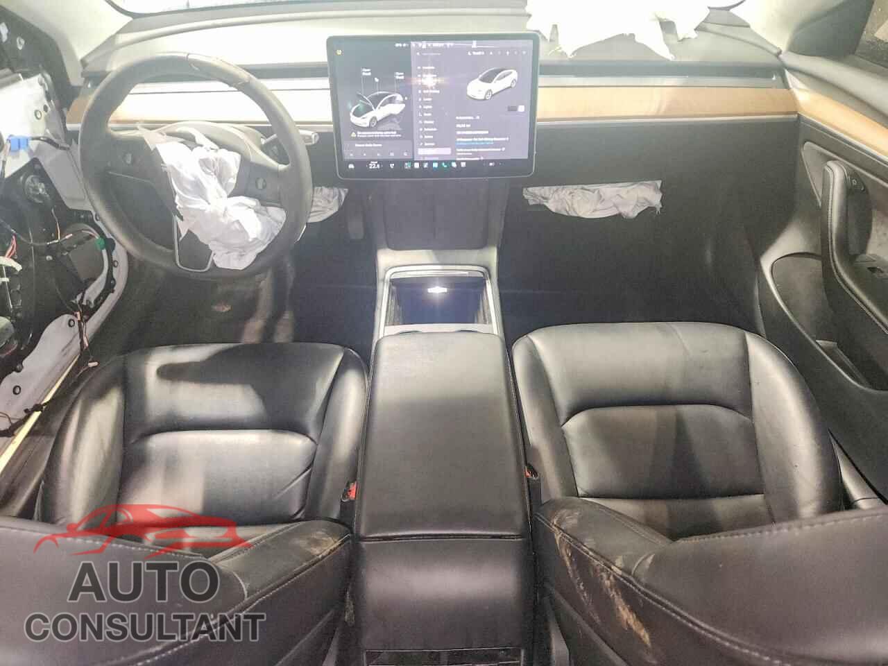 TESLA MODEL 3 2022 - 5YJ3E1EA4NF258004