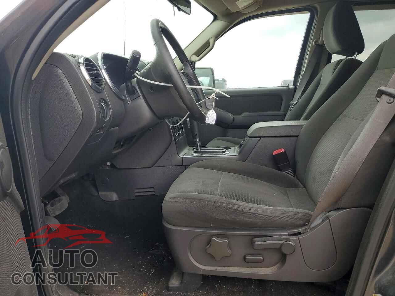 FORD EXPLORER 2009 - 1FMEU63E29UA21017