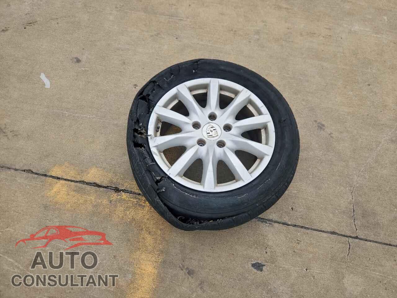 PORSCHE CAYENNE 2012 - WP1AA2A23CLA03019