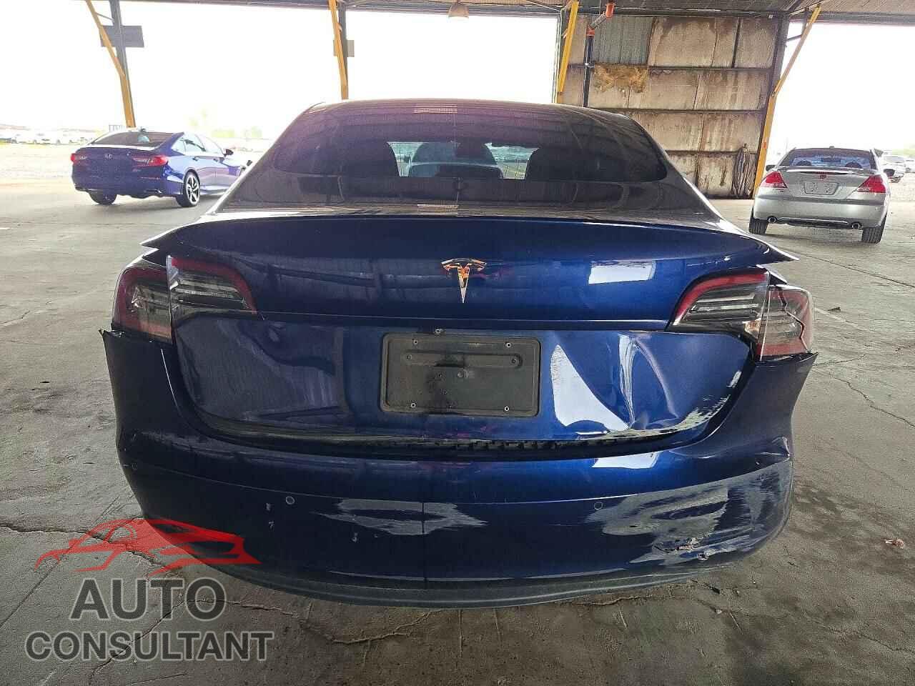 TESLA MODEL 3 2019 - 5YJ3E1EA4KF299681