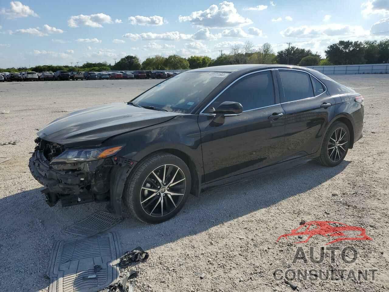 TOYOTA CAMRY 2024 - 4T1G11AK6RU882942