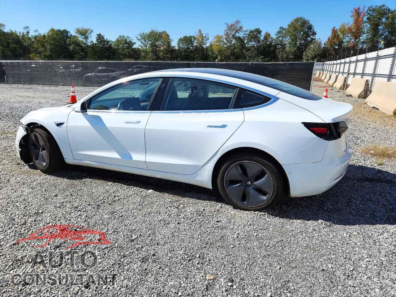 TESLA MODEL 3 2018 - 5YJ3E1EA6JF062432