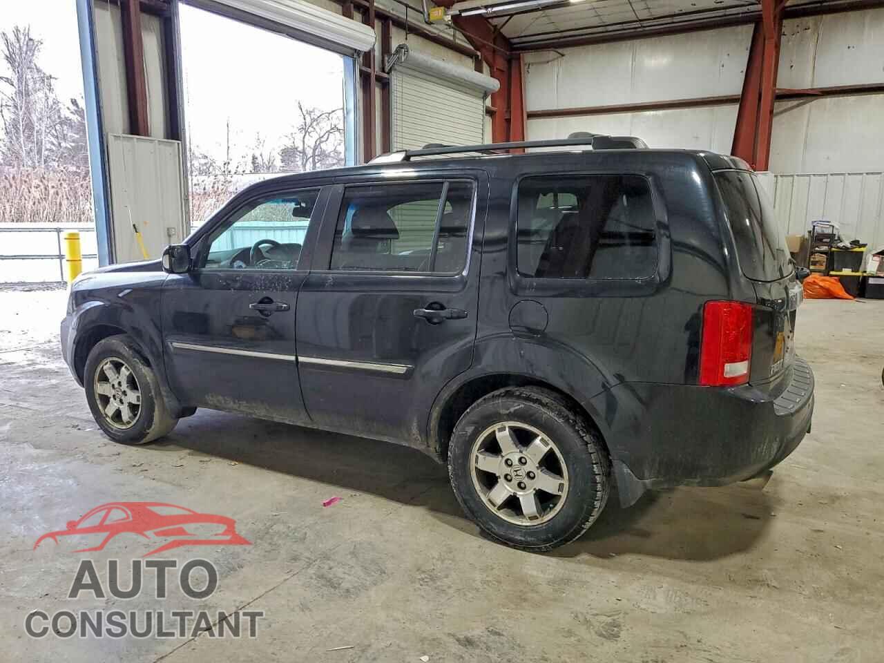 HONDA PILOT 2011 - 5FNYF4H99BB003236