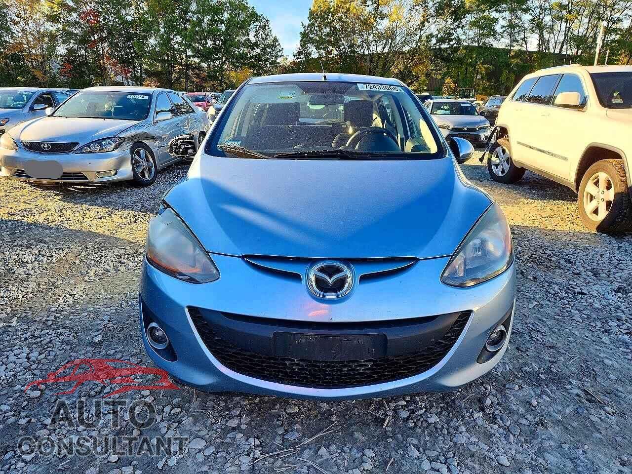 MAZDA 2 2013 - JM1DE1LY4D0158065