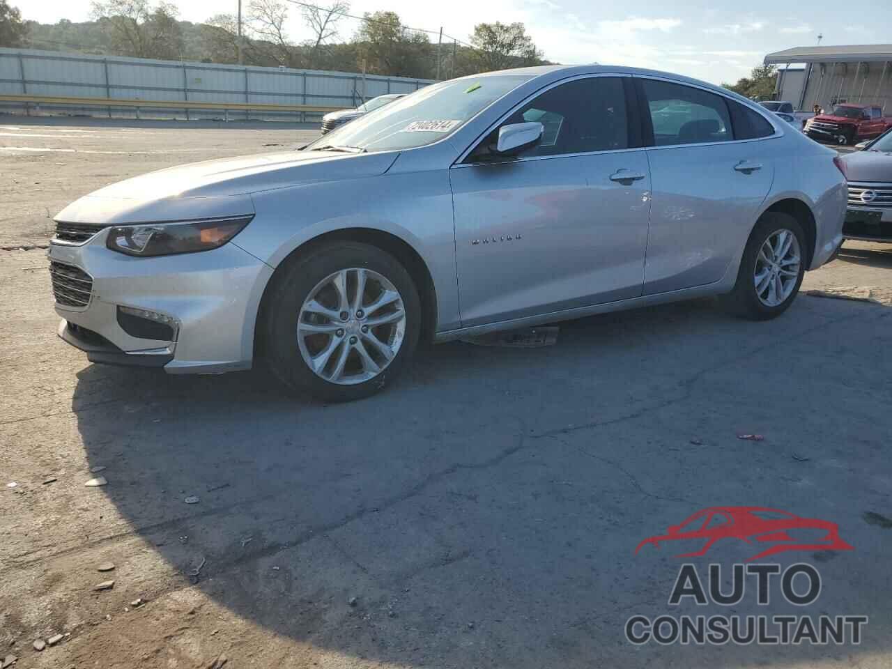 CHEVROLET MALIBU 2018 - 1G1ZD5ST0JF226305