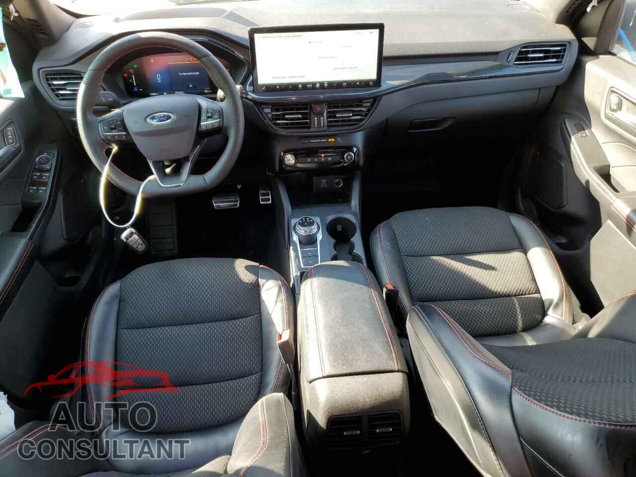 FORD ESCAPE ST 2023 - 1FMCU0MN5PUB01556