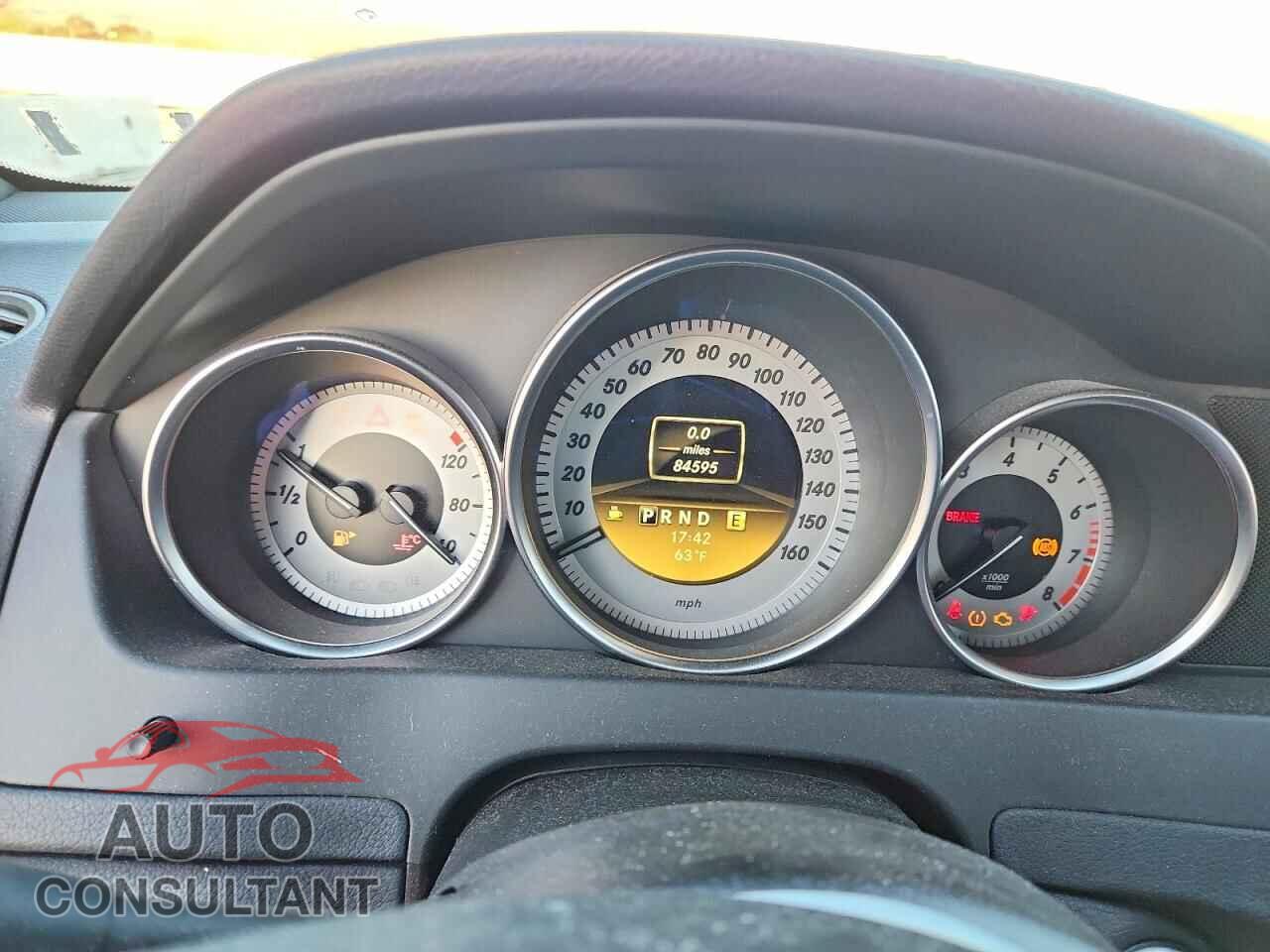MERCEDES-BENZ C-CLASS 2012 - WDDGF8BB2CR202015