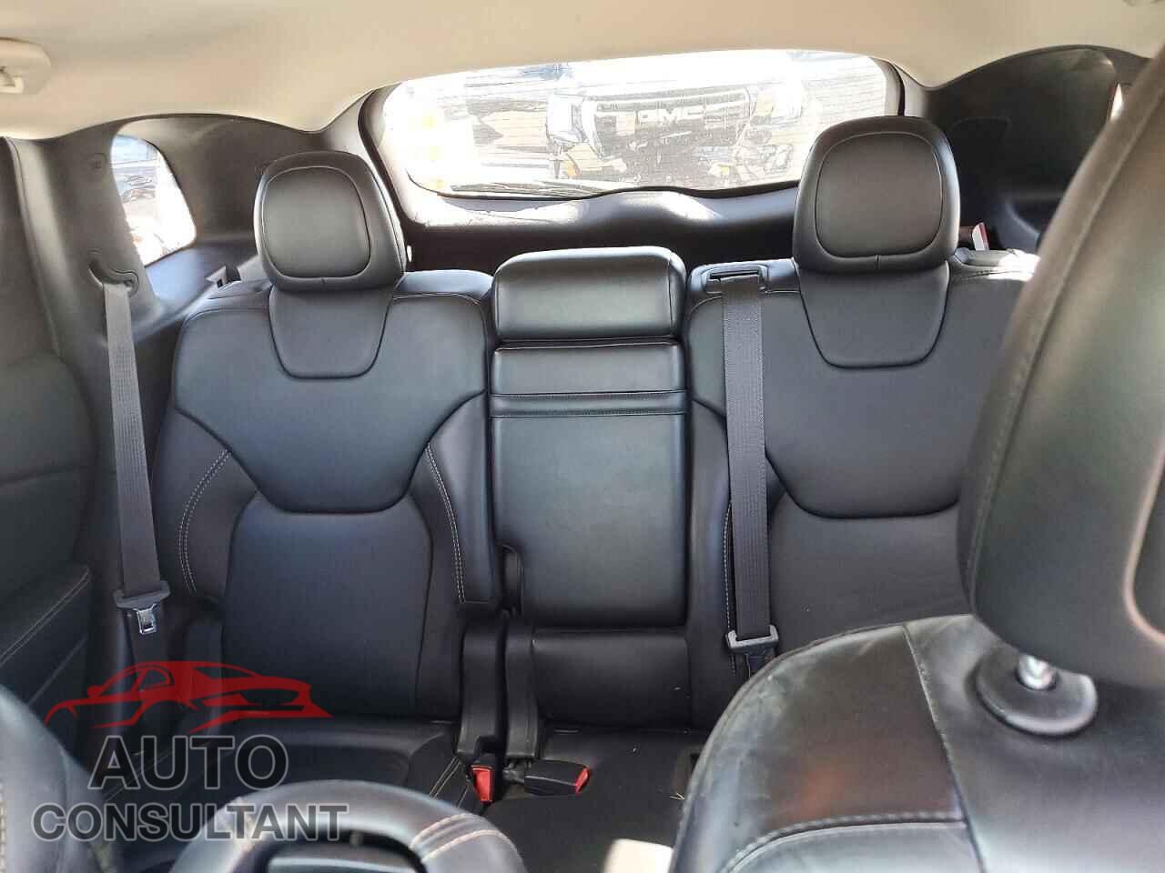 JEEP CHEROKEE 2016 - 1C4PJLDB2GW184132