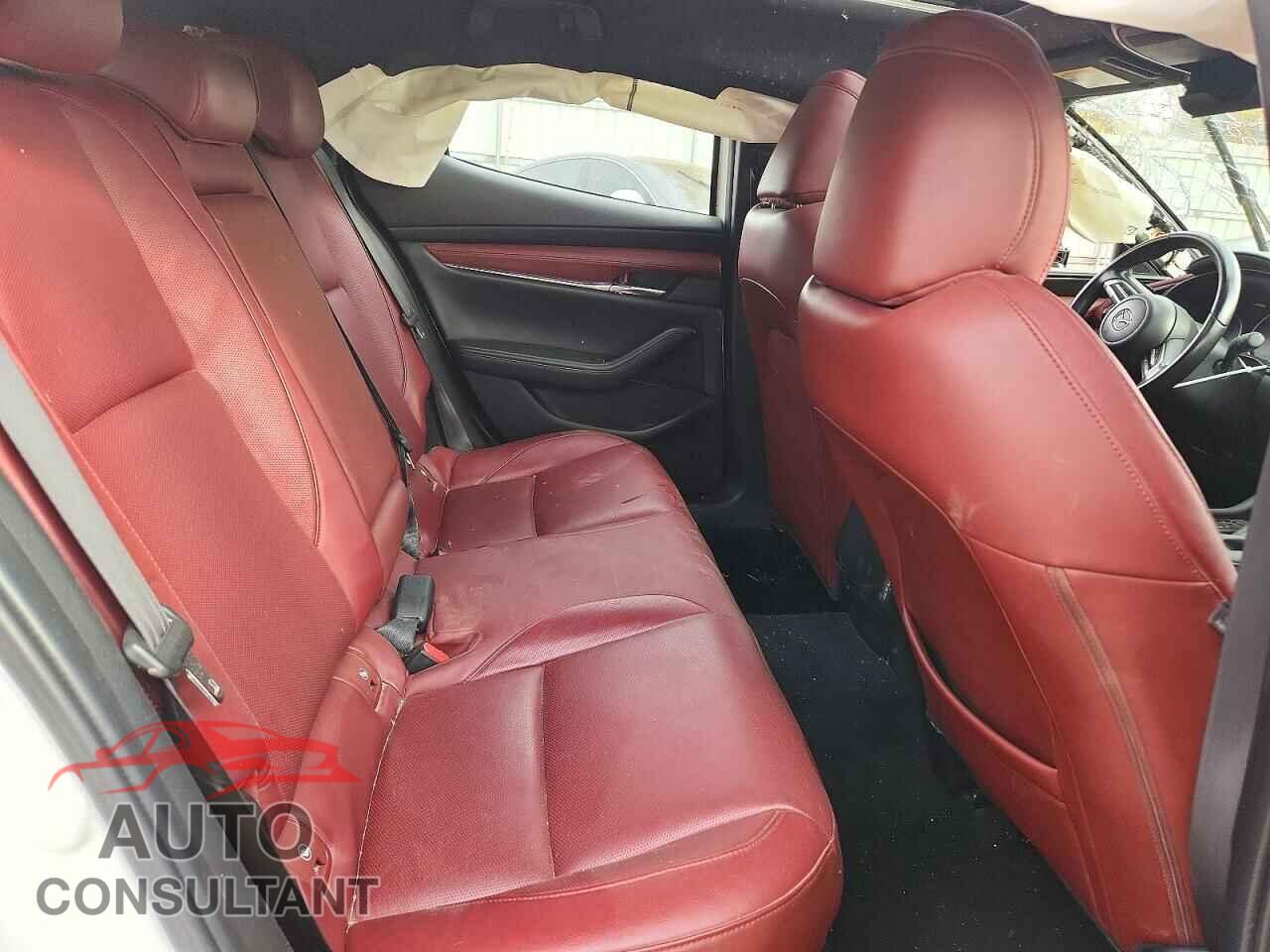 MAZDA 3 2019 - JM1BPBNM1K1145007