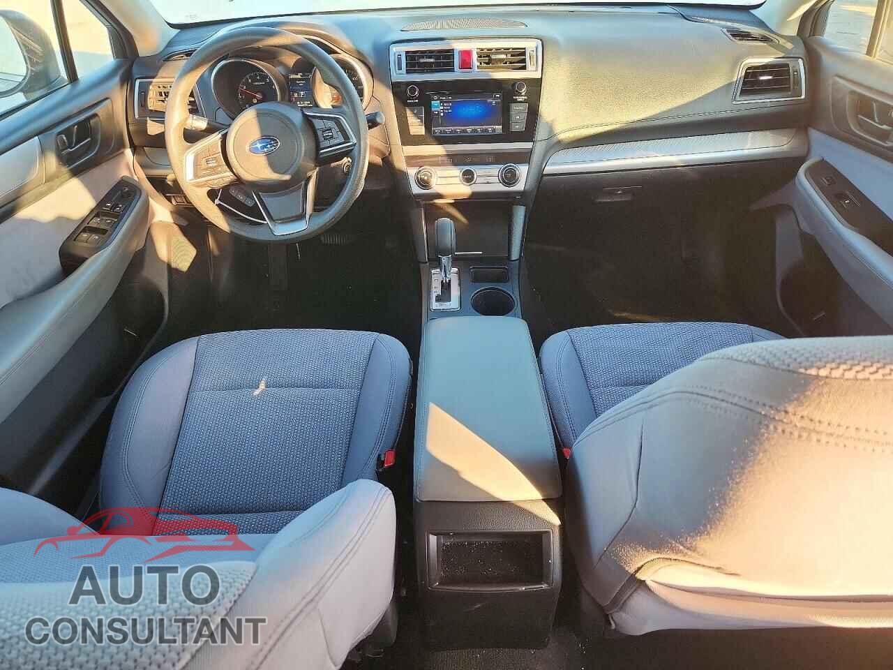 SUBARU OUTBACK 2018 - 4S4BSAAC4J3232193