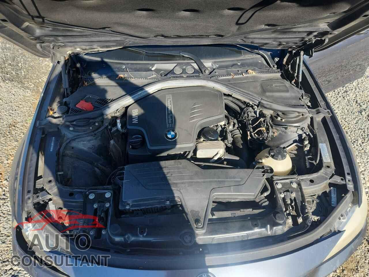 BMW 3 SERIES 2013 - WBA3A5C51DF355659