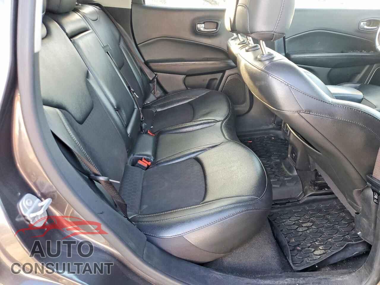 JEEP COMPASS 2020 - 3C4NJDBB8LT209566