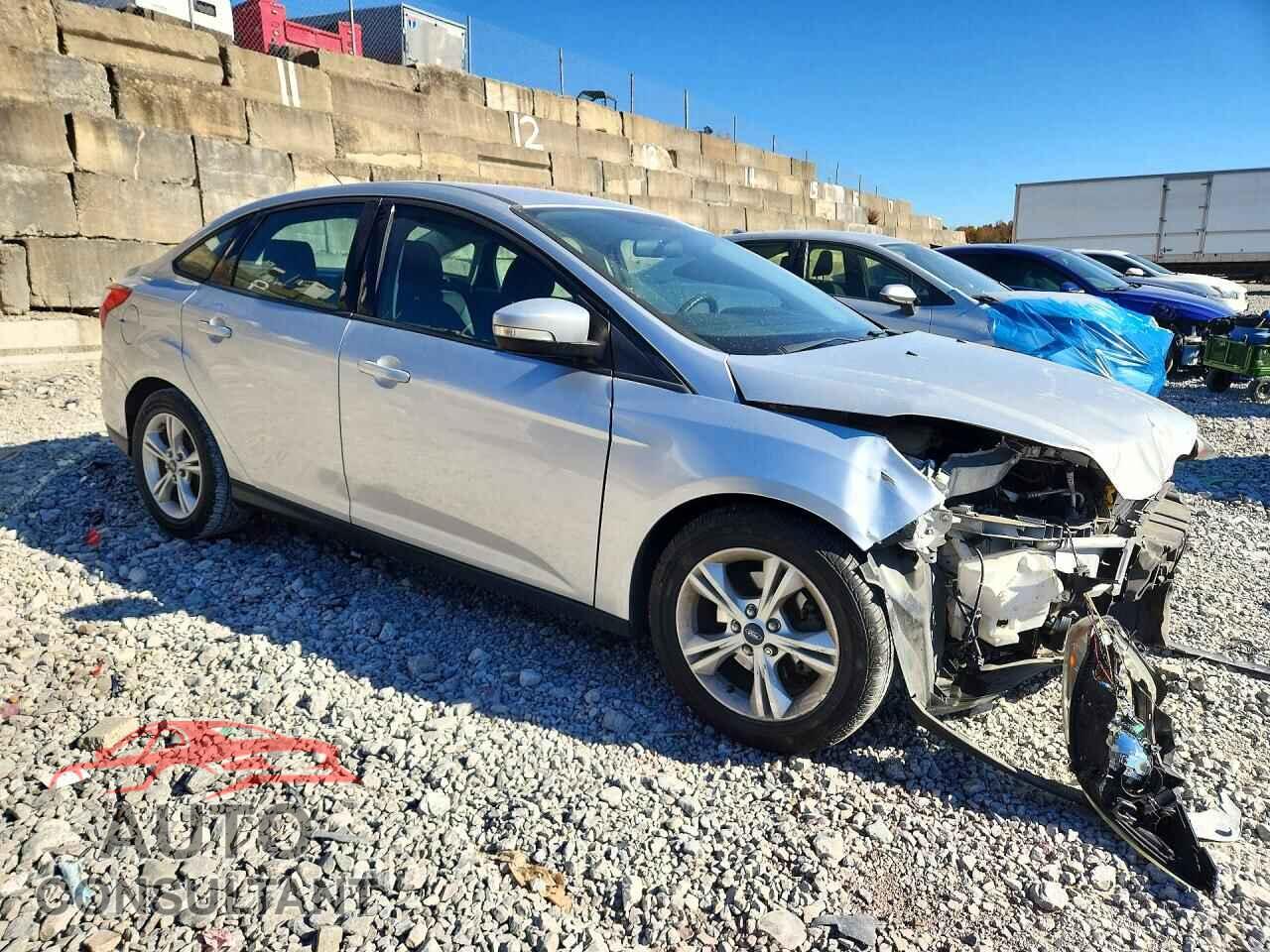 FORD FOCUS 2014 - 1FADP3F21EL438514