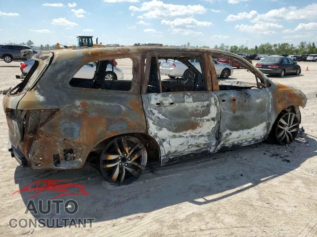 HONDA PILOT 2017 - 5FNYF5H94HB045649