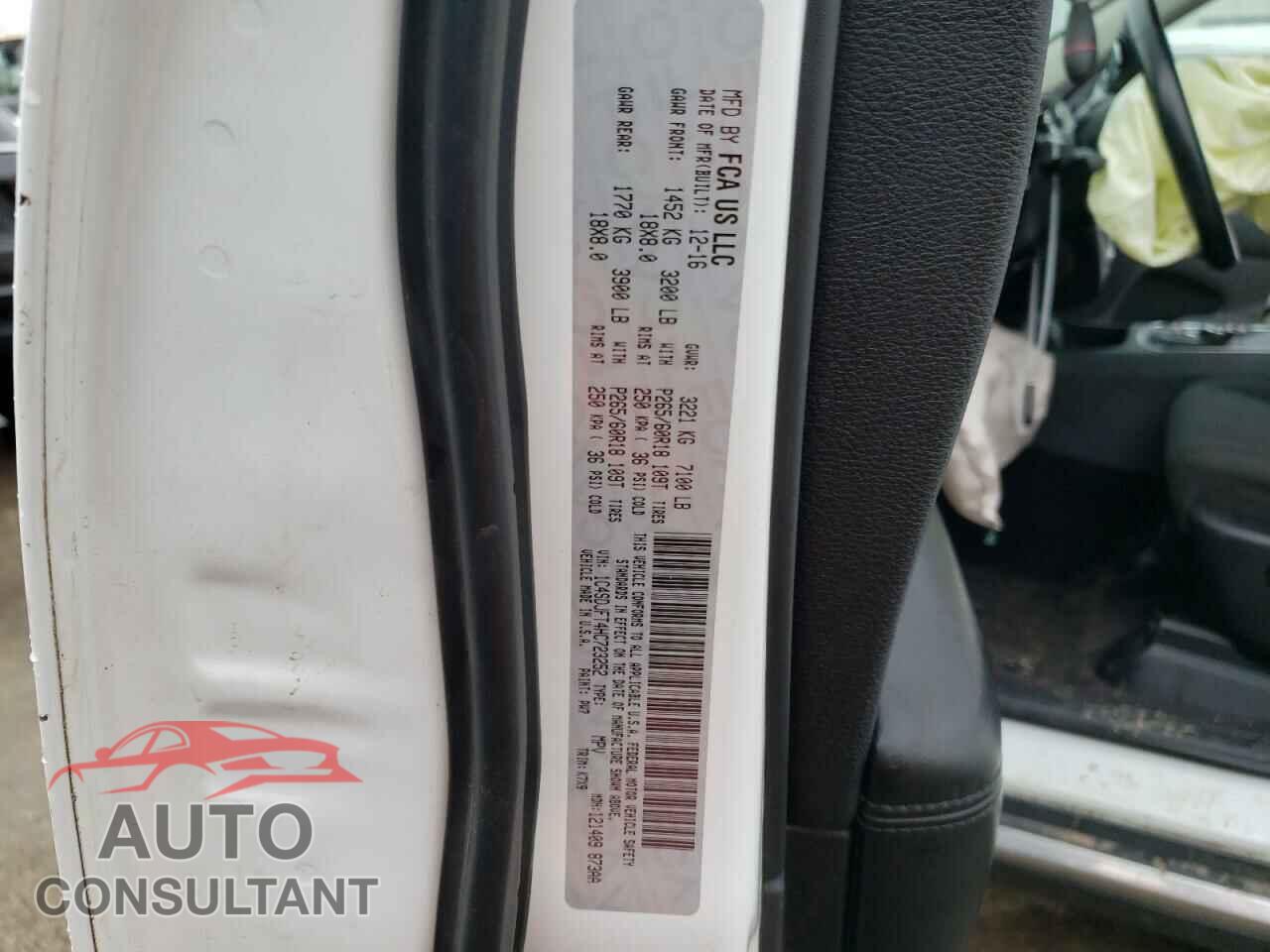 DODGE DURANGO 2017 - 1C4SDJFT4HC723252