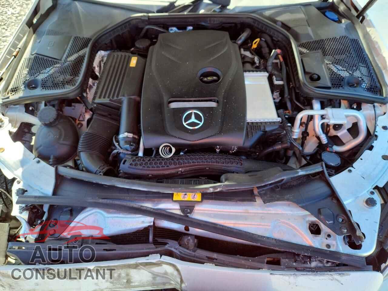 MERCEDES-BENZ C-CLASS 2017 - 55SWF4JB0HU200355