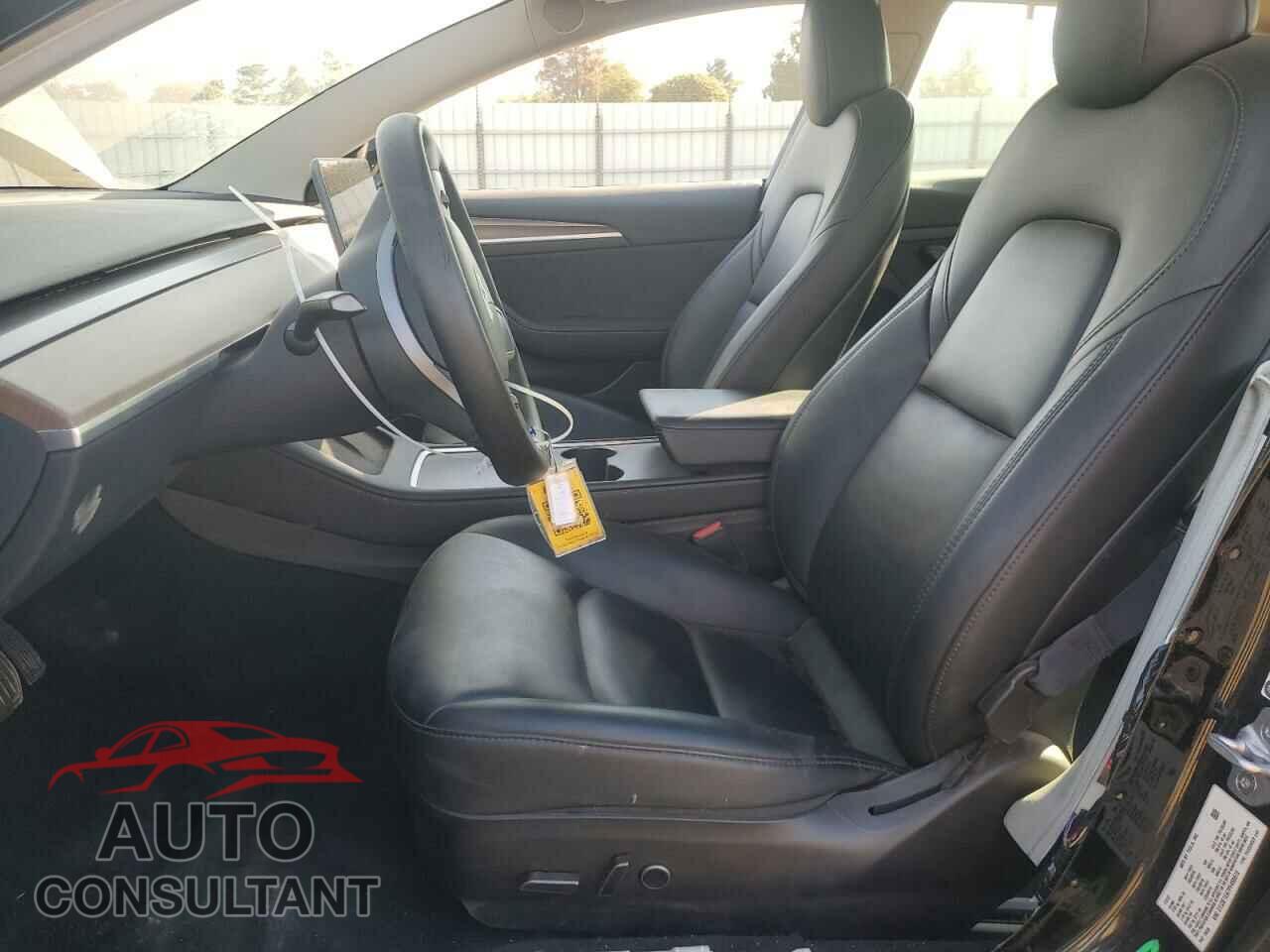 TESLA MODEL 3 2023 - 5YJ3E1EA7PF458670
