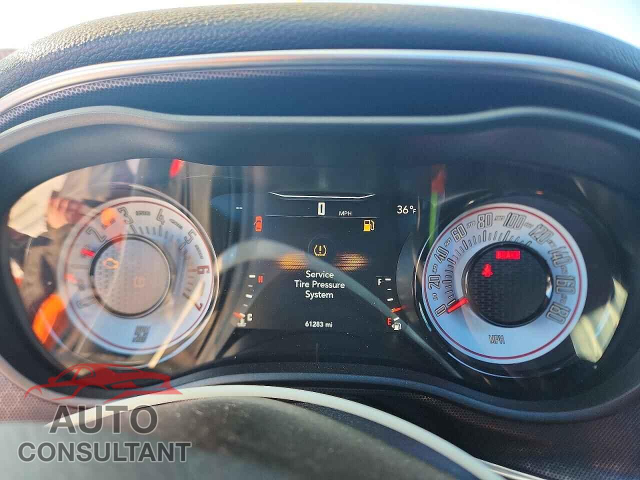 DODGE CHALLENGER 2017 - 2C3CDZFJ7HH554007