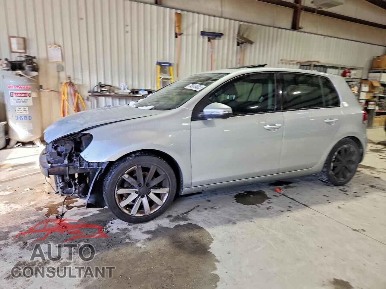 VOLKSWAGEN GOLF 2011 - WVWDM7AJ7BW347329